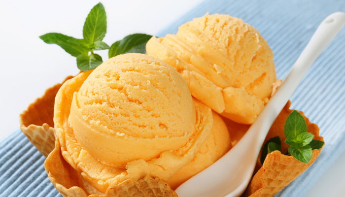 5 delicious ways of using ice cream this summer