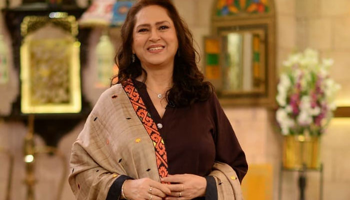 Ismat Zaidi shares useful tips for training daughters
